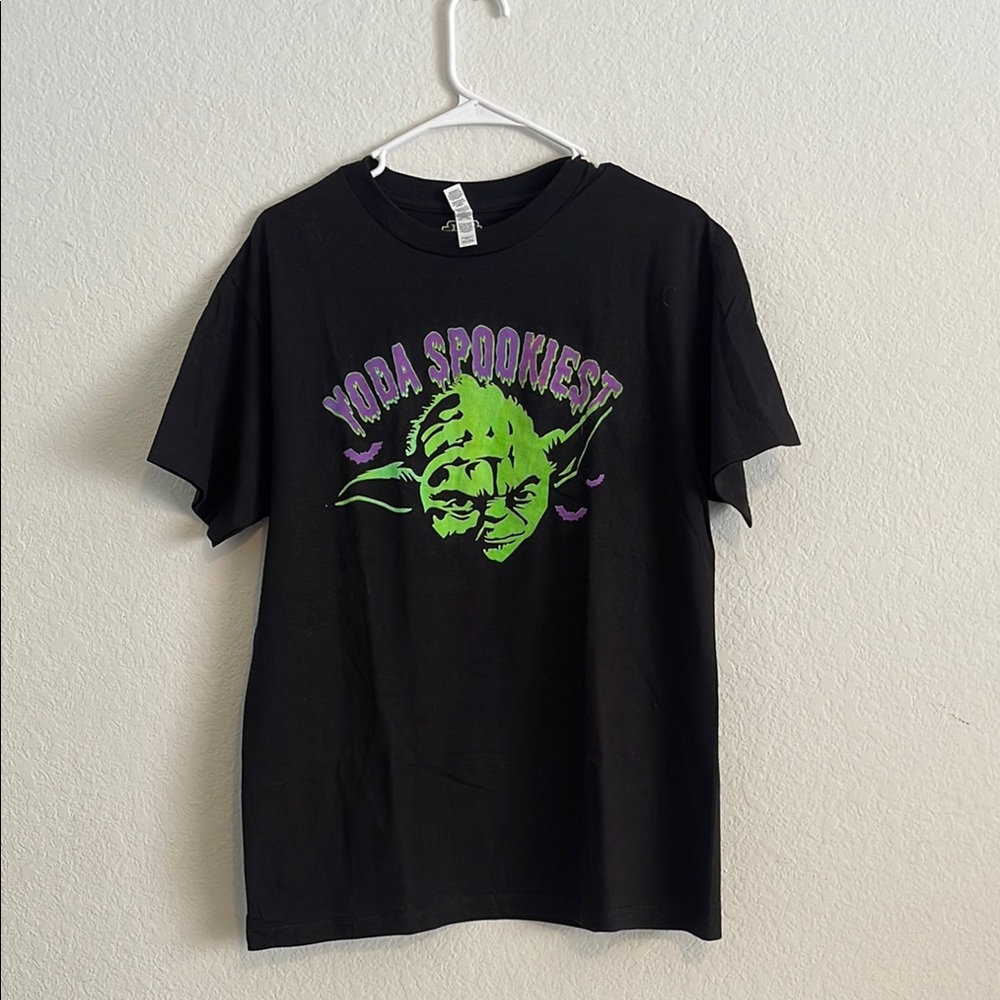 Men’s  Star Wars Black T-Shirt yoda spookiest Halloween shirt